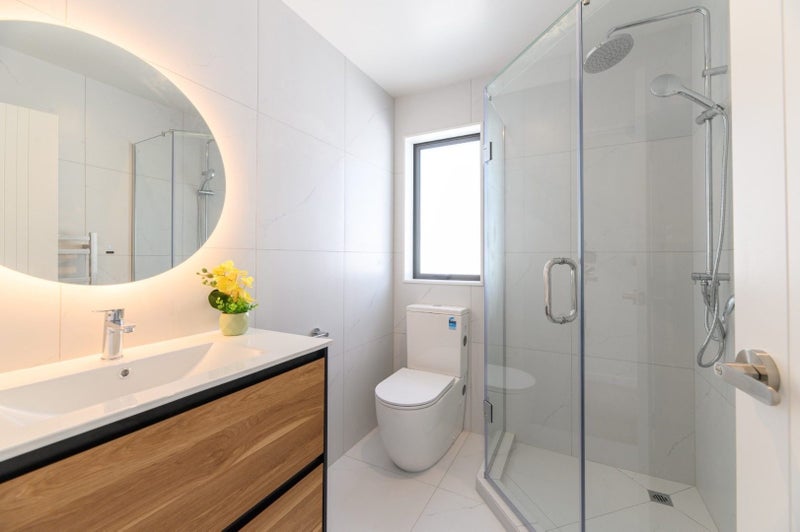 15D Koromiko Street, New Lynn, Auckland - Carousel 2