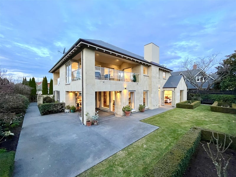 49 Murray Place, St Albans, Christchurch - Carousel 1