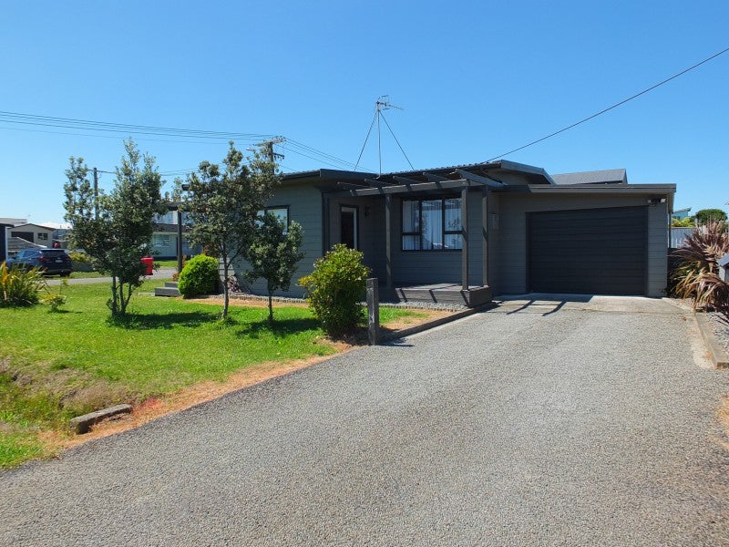 35 Roore Street, Foxton Beach, Foxton - Carousel 22