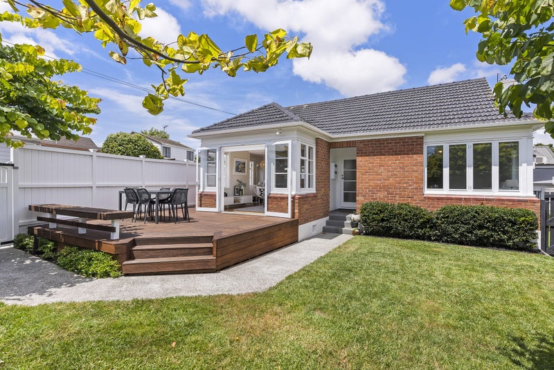 1C Ngatiawa Street, One Tree Hill, Auckland - Carousel 1