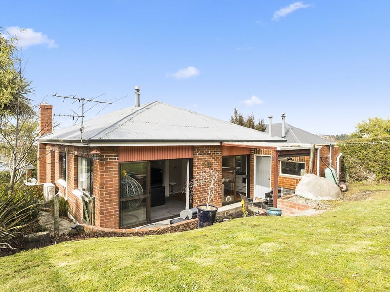 41 Pennant Street, Wakari, Dunedin - Carousel 2