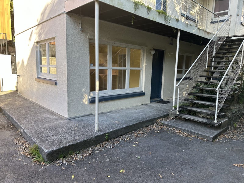 2/22 Fairview Road, Mount Eden, Auckland - Carousel 1