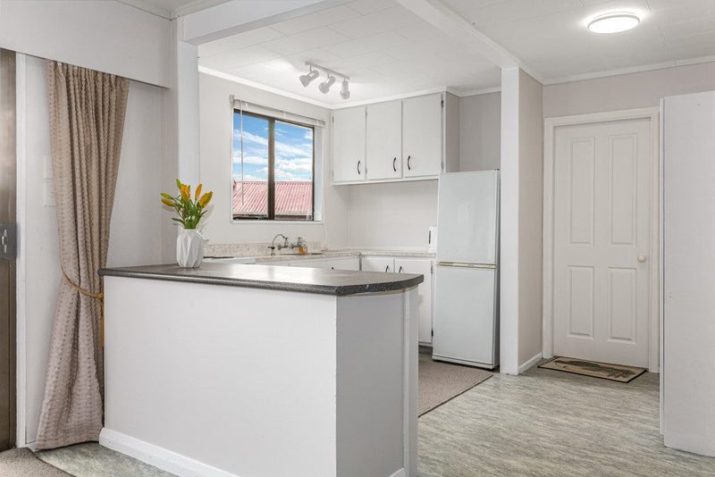 11B Pump Lane, Whitby, Porirua - Carousel 2