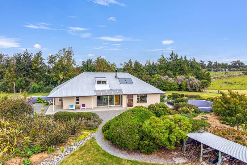 94 Maskells Road, Balcairn, Amberley - Carousel 1