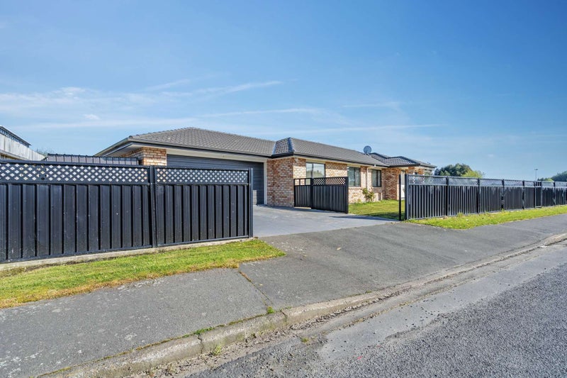 171 John Street, Heidelberg, Invercargill - Carousel 1
