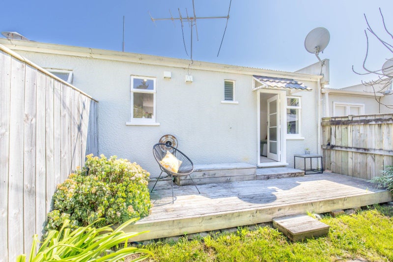 2/106 Grove Street, The Wood, Nelson - Carousel 15