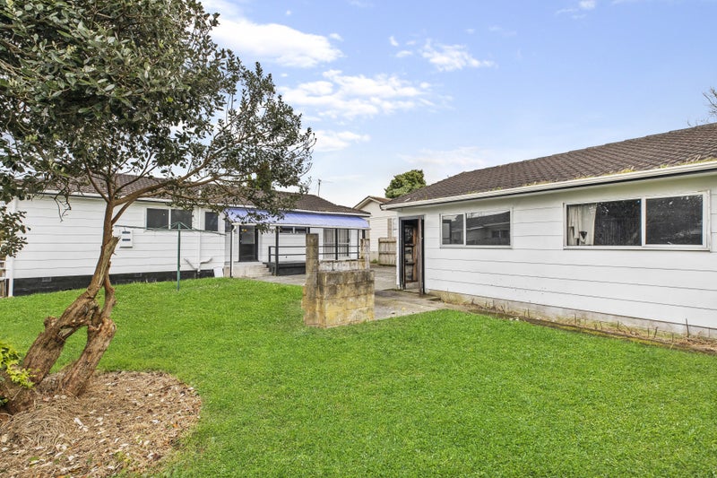 122 Shifnal Drive, Randwick Park, Auckland - Carousel 2