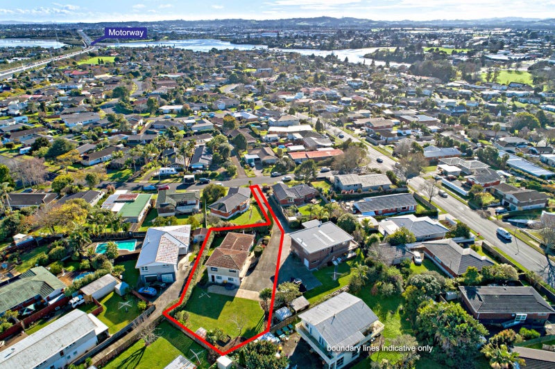 8 Barnhill Crescent, Pahurehure, Papakura - Carousel 2