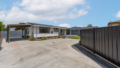 505A Grove Road, Mayfair, Hastings - Carousel 1