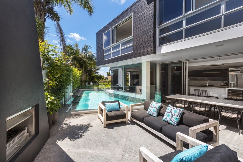 267 Riddell Road, Glendowie, Auckland - Carousel 2