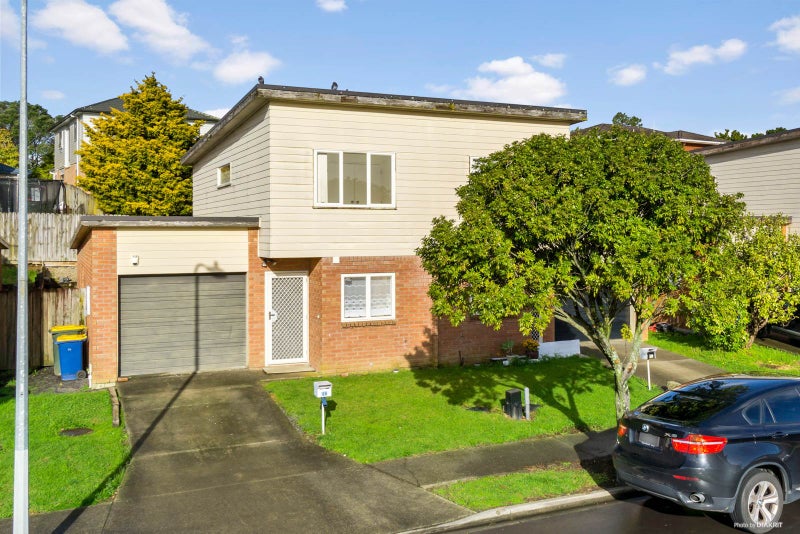 16 Brashier Circle, Sunnyvale, Auckland - Carousel 1