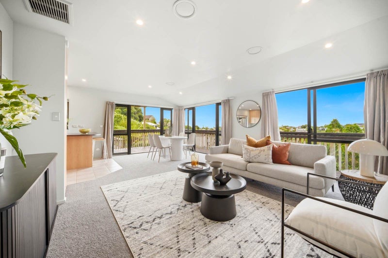 278A Glamorgan Drive, Northcross, Auckland - Carousel 1