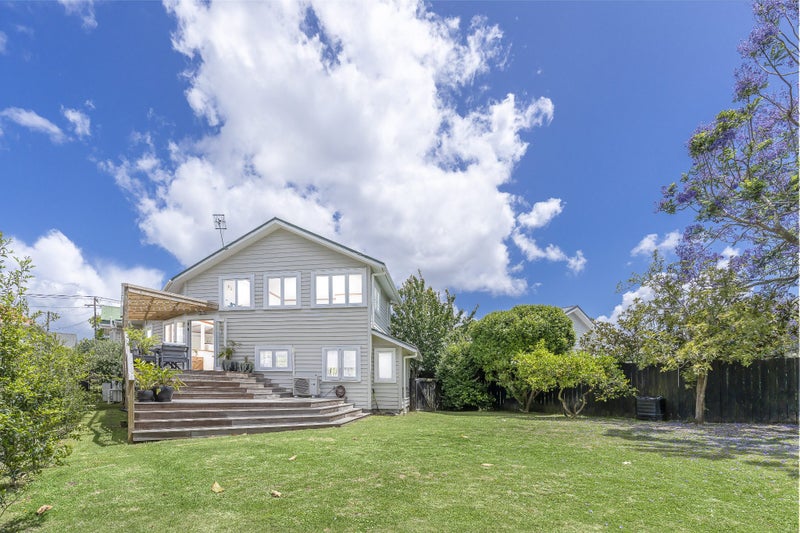 16 Cambourne Road, Sandringham, Auckland - Carousel 2
