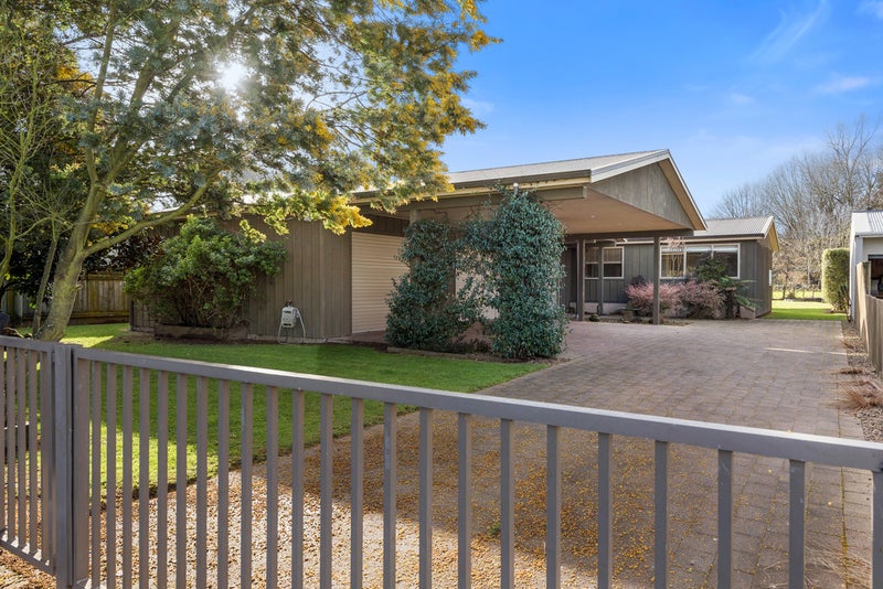 13 Earle Road, Reporoa - Carousel 2