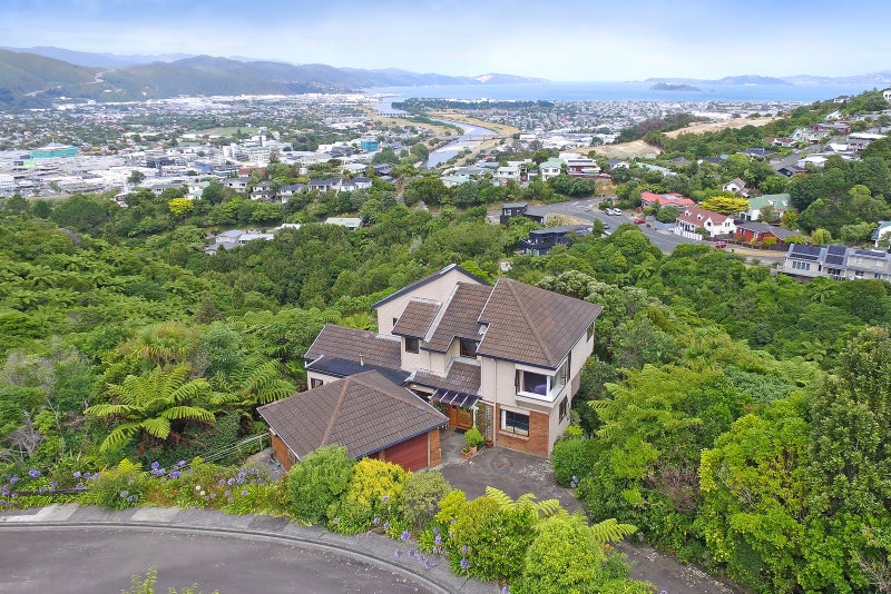 86 Viewmont Drive, Harbour View, Lower Hutt - Carousel 2