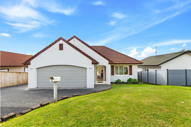 5 Pyrite Street, Westgate, Auckland - Carousel 1