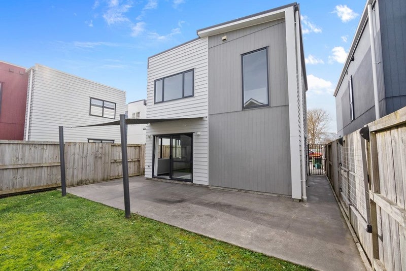 13 Anna Jean Crescent, Flagstaff, Hamilton - Carousel 17