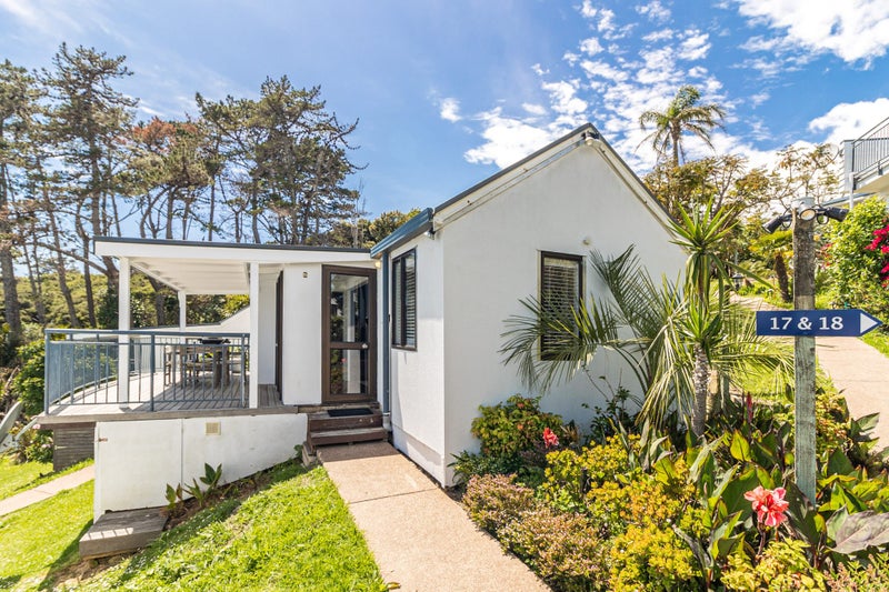 H/4 Bay Road, Waiheke Island, Auckland - Carousel 2