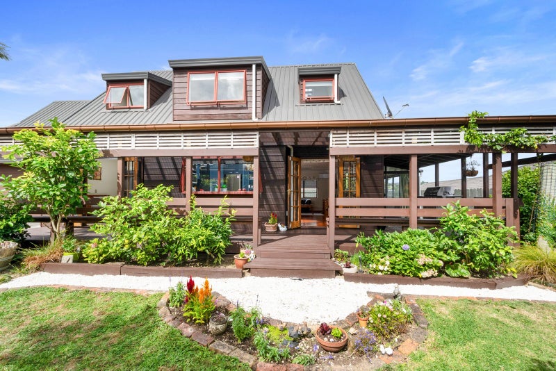 181A Sturges Road, Henderson, Auckland - Carousel 1