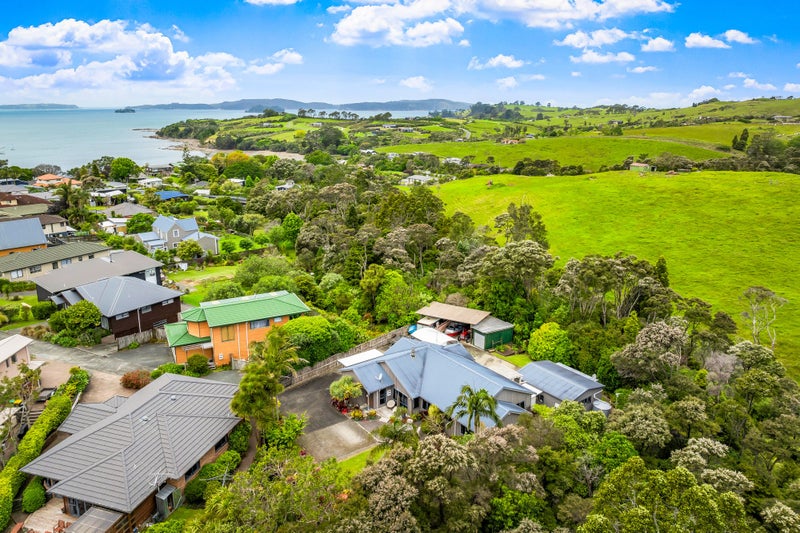 51 Athol Place, Algies Bay, Warkworth - Carousel 37