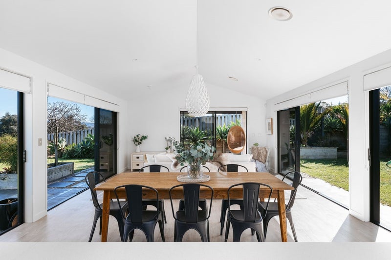 7 Cavan Close, Omokoroa - Carousel 1