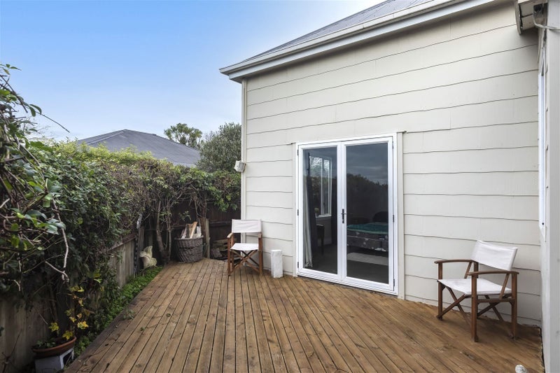 1/645 Ferry Road, Woolston, Christchurch - Carousel 2