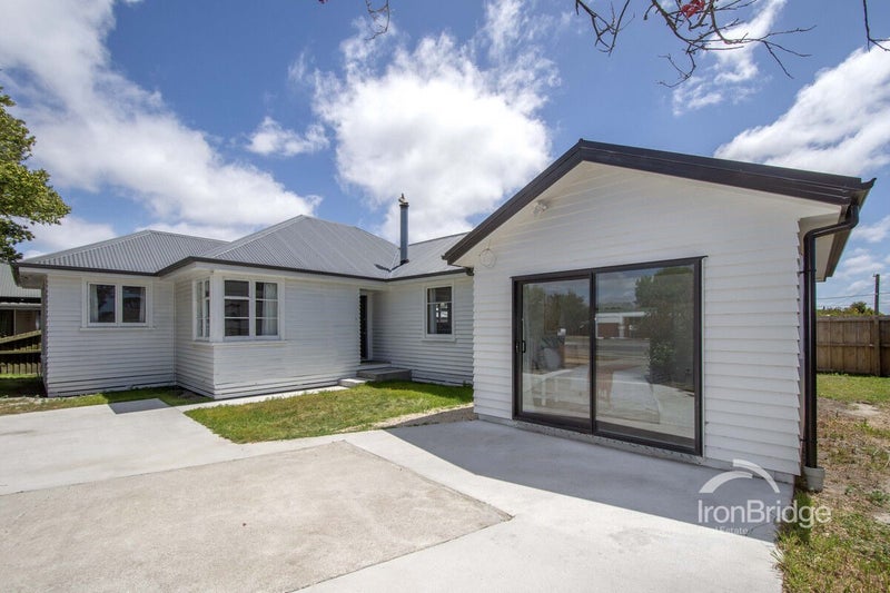 93 Pages Road, Wainoni, Christchurch - Carousel 1