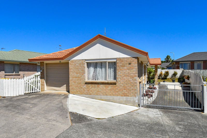 30 Manston Road, Mangere, Auckland - Carousel 2