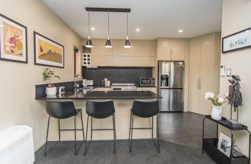 7 Grasmere Street, Waimataitai, Timaru - Carousel 2