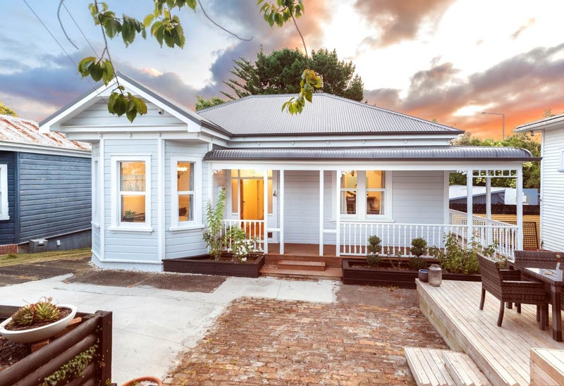 91 Clonbern Road, Remuera, Auckland - Carousel 1