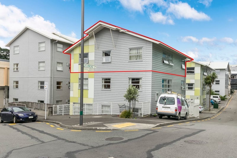 28/19 Drummond Street, Mount Cook, Wellington - Carousel 1