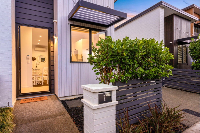 2 Sacred Kingfisher Road, Hobsonville, Auckland - Carousel 2