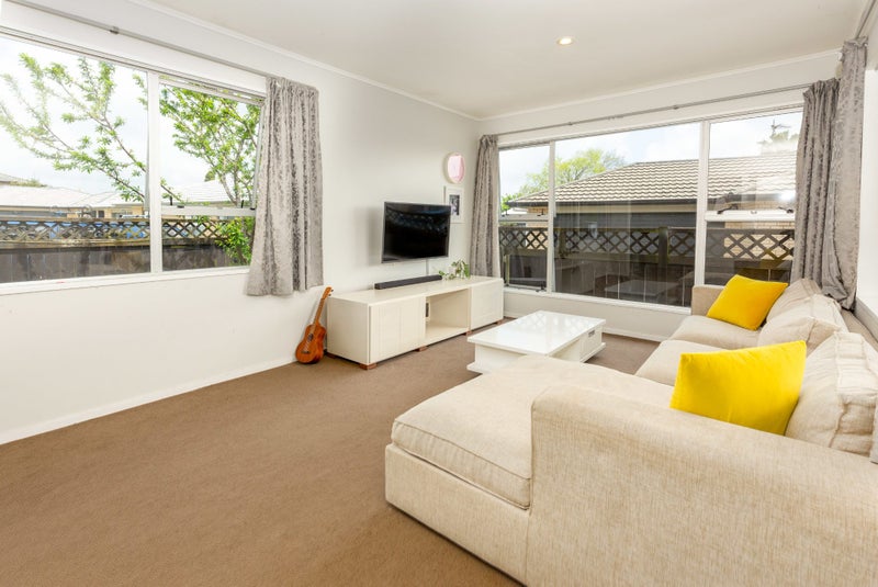 11 Elizabeth Street, Tuakau - Carousel 2