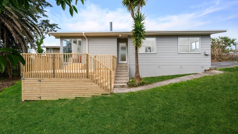 31 Mawney Road, Henderson, Auckland - Carousel 1
