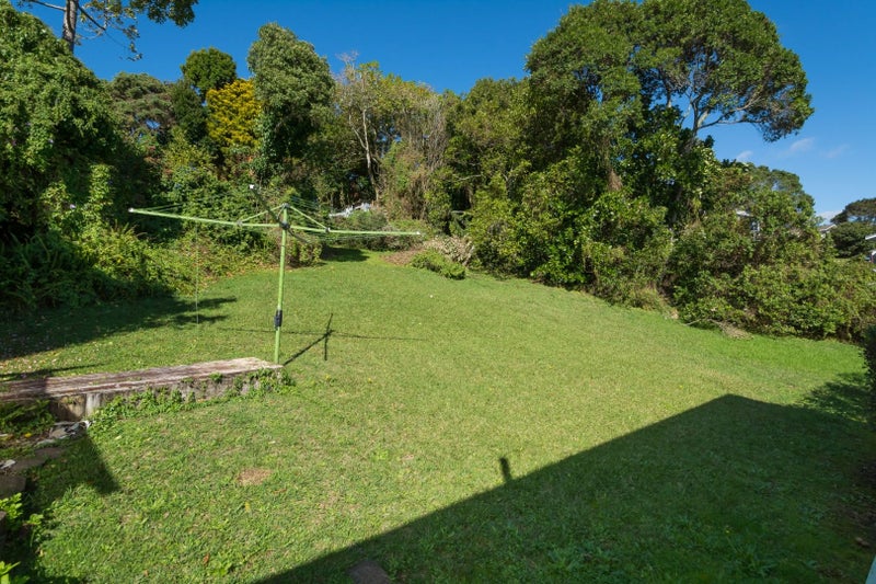 22 Nor'East Drive, Northcross, Auckland - Carousel 14