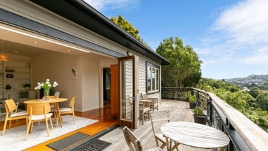21 Bruce Avenue, Brooklyn, Wellington - Carousel 1