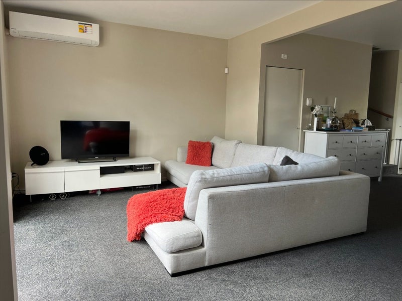 16 Kirikiri Lane, East Tamaki, Auckland - Carousel 2