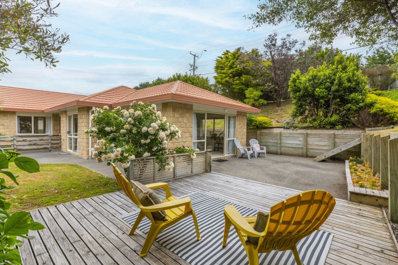 16 Lorna Irene Drive, Raumati South, Paraparaumu - Carousel 2