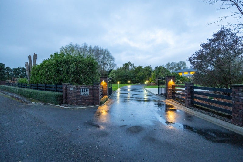 136 Tutaki Road, Kelvin Grove, Palmerston North - Carousel 33