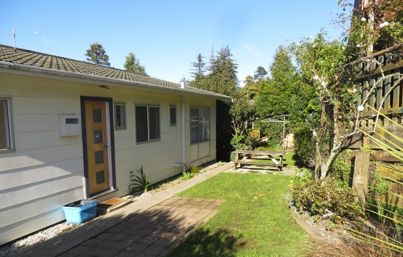 2/177 Princes Drive, Britannia Heights, Nelson - Carousel 2