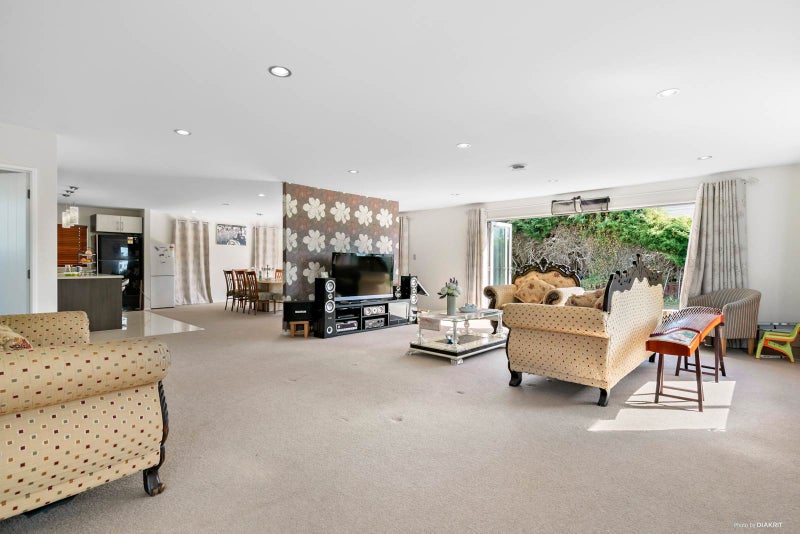 11 Athenic Avenue, Lynfield, Auckland - Carousel 2