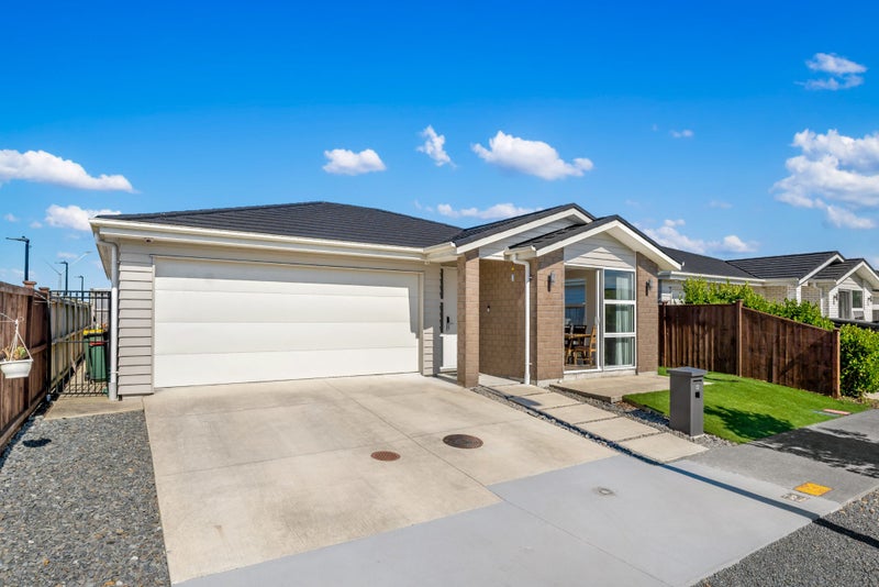 12 Hukihuki Drive, Takanini, Auckland - Carousel 2