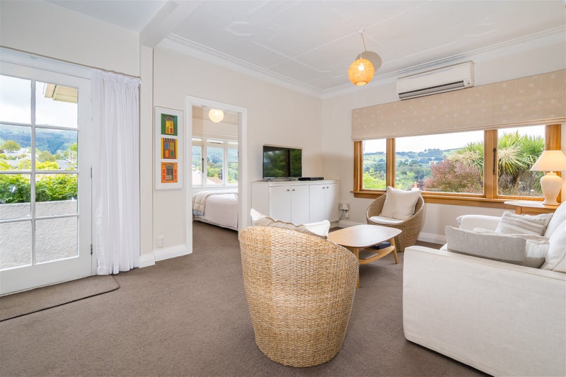 29 Cannington Road, Maori Hill, Dunedin - Carousel 2