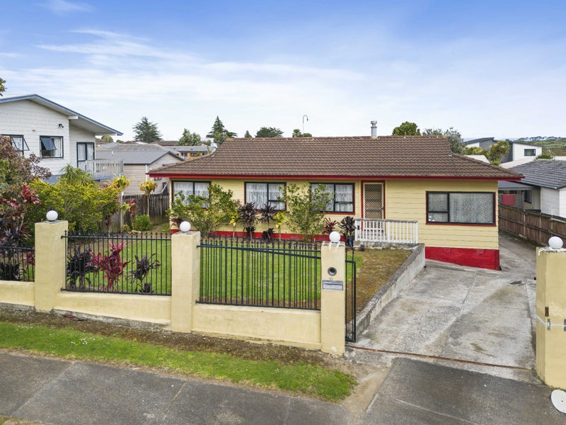 10 Kopu Place, Clendon Park, Auckland - Carousel 1
