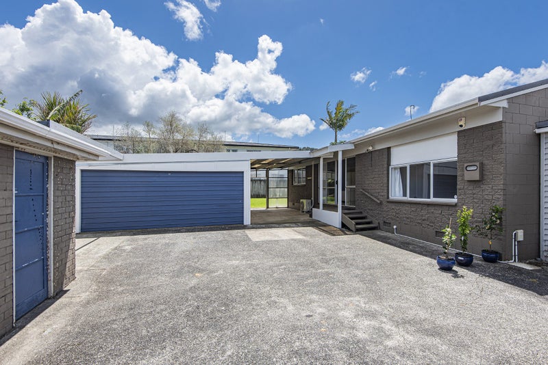 2/14 First Avenue, Avenues, Whangārei - Carousel 1