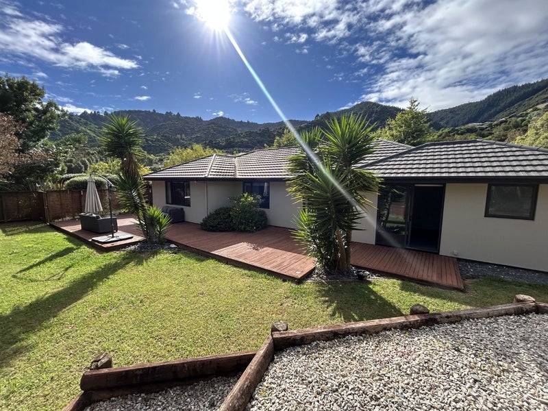 21 Frenchay Drive, Atawhai, Nelson - Carousel 2