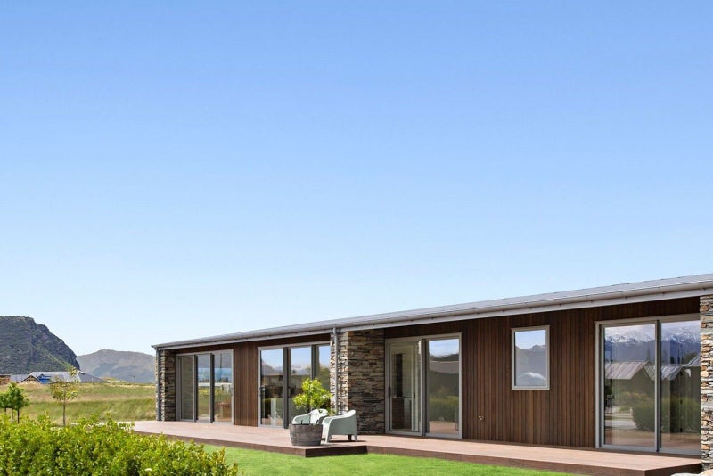 28 Doug Ledgerwood Drive, WANAKA - Carousel 1