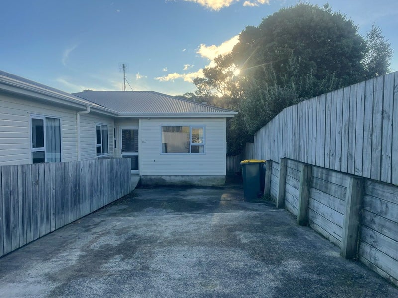 10 Whenua View, Titahi Bay, Porirua - Carousel 1