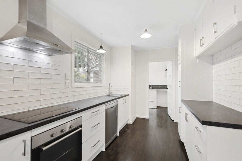 30 Eveleyn Couzins Avenue, Richmond, Christchurch - Carousel 2