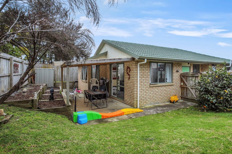 6 Serenity Place, Otara, Auckland - Carousel 1